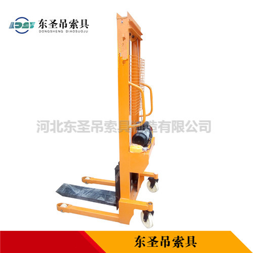 手動式堆高車使用液壓系統(tǒng)###關重要--河北東圣吊索具制造有限公司--液壓堆高車|手動叉車|小型攪拌機|石材夾具